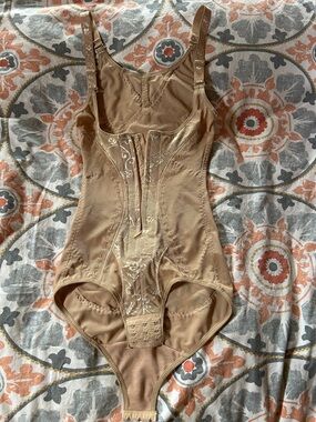 Everyday Nude Shaping Bodysuit with Front Hook Closure